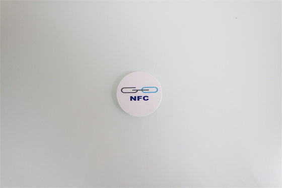 ISO 14443A CR80 Plastik NFC RFID Kartı 213 13.56mhz Frekans